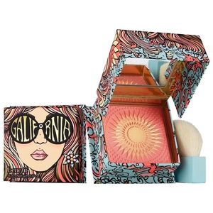 *New* Benefit - GALifornia Limited Edition Blush